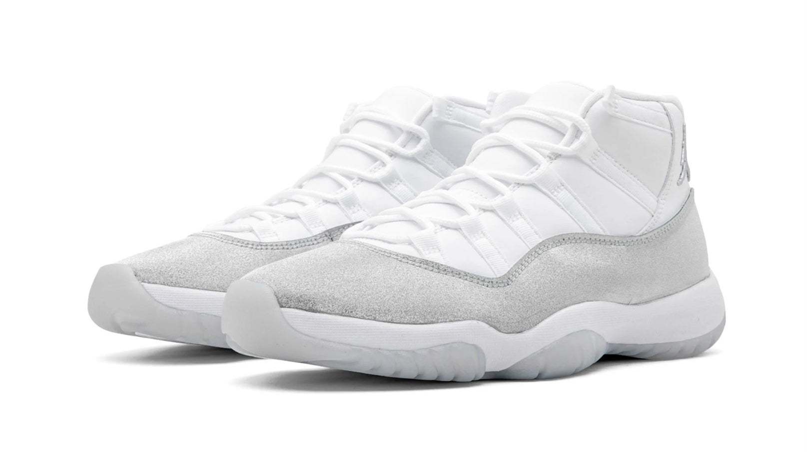 AIR JORDAN 11 RETRO WMNS "METALLIC SILVER"