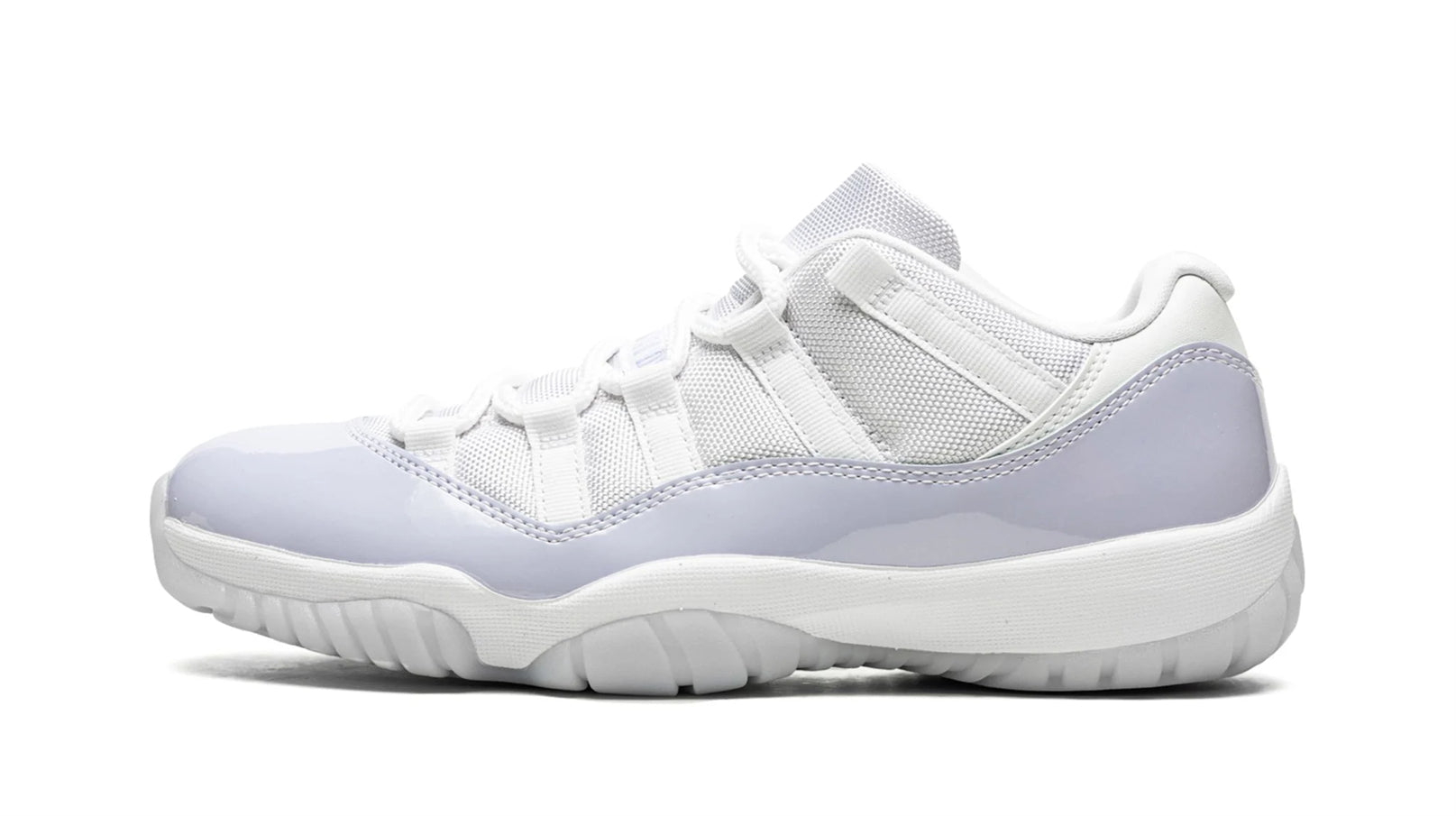 AIR JORDAN 11 LO WMNS "Pure Violet"