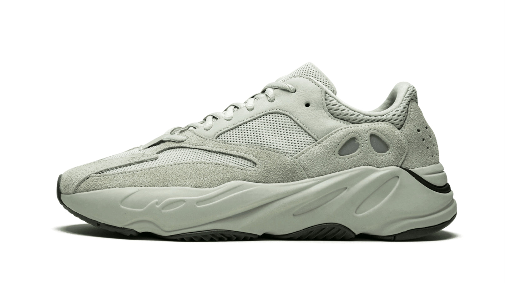 YEEZY BOOST 700 "Salt"